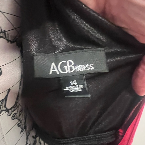 AGB Red Sleeveless Velvetlike Dress - Picture 10 of 11